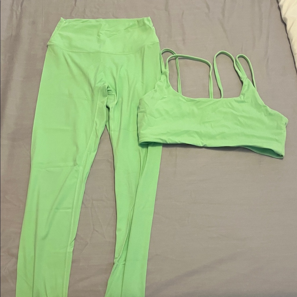 Paragon Recstretch sculptseam leggings and matching sports bra